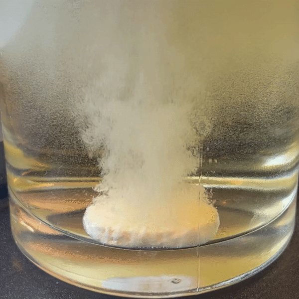Refill såpe tablett som oppløser i såpedispenser i glass